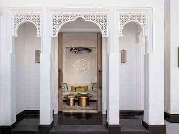 raffles al areen palace bahrain