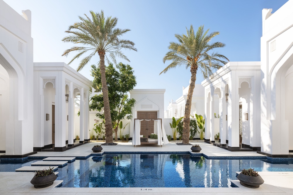 raffles al areen palace bahrain