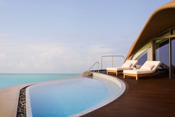 nujuma a ritz carlton reserve