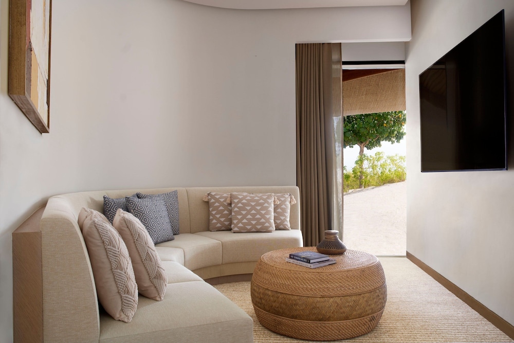 nujuma a ritz carlton reserve