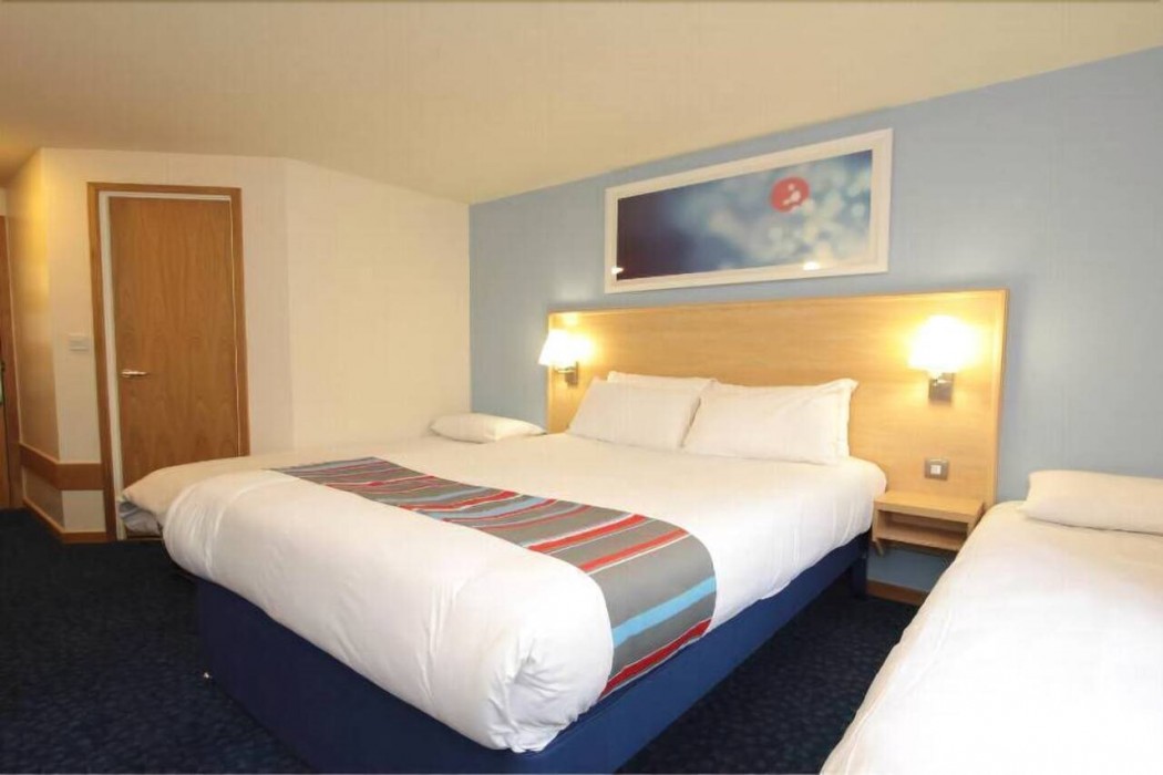 travelodge eastleigh central