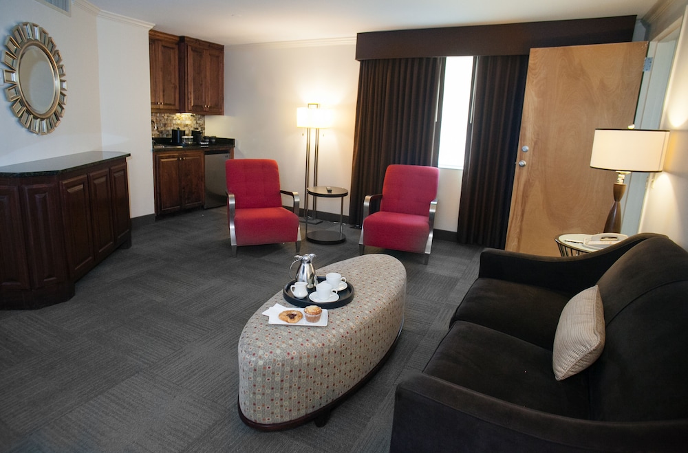 the university of georgia center for continuing education and hotel