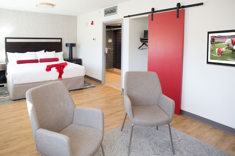 the university of georgia center for continuing education and hotel