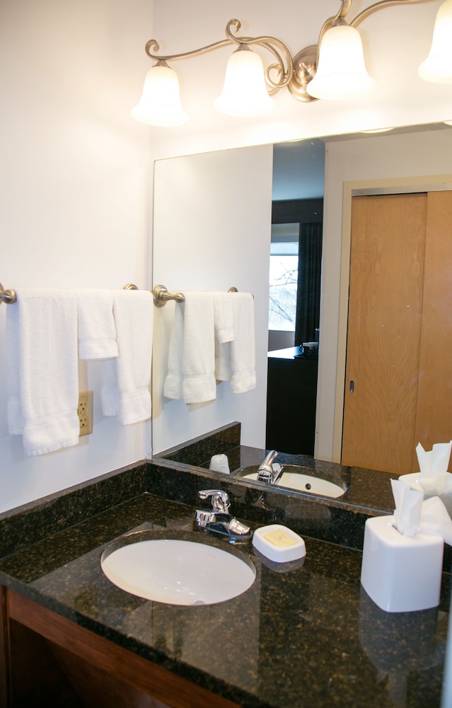 the university of georgia center for continuing education and hotel