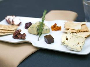 the university of georgia center for continuing education and hotel