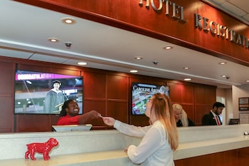 the university of georgia center for continuing education and hotel