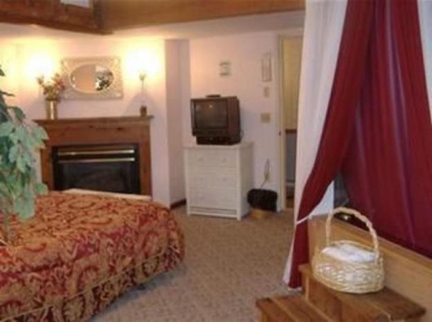 sturbridge country inn