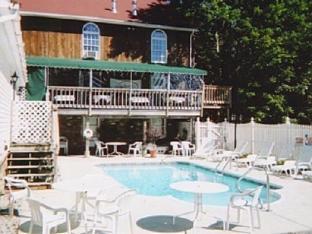 sturbridge country inn