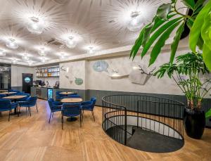 artagonist art hotel