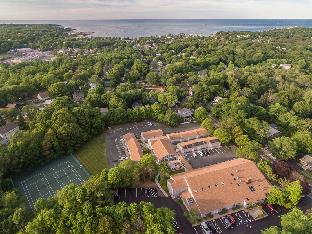 rockport inn and suites