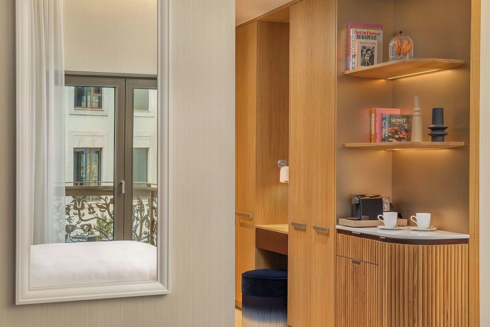 kimpton bem budapest an ihg hotel