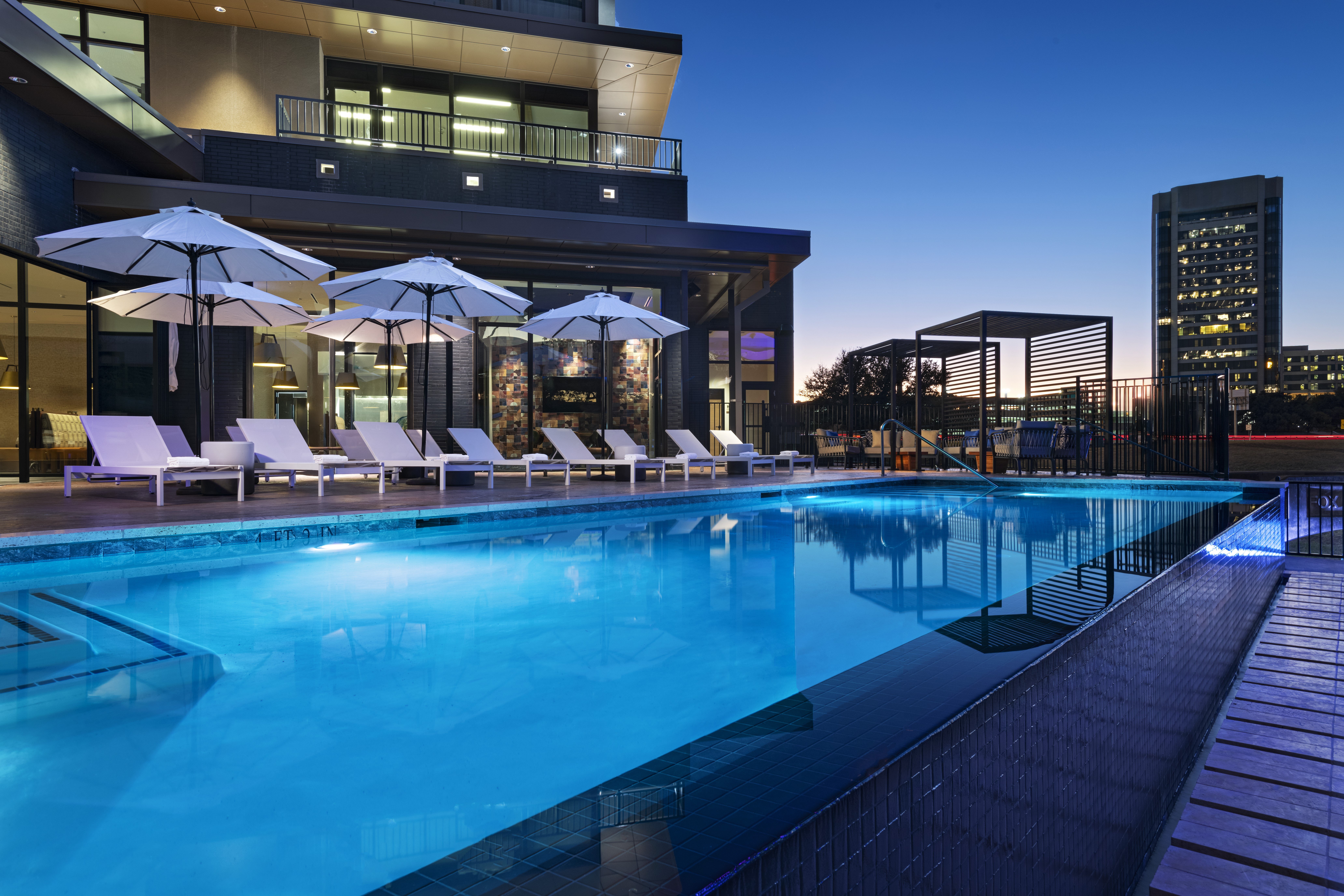 hotel indigo irving las colinas an ihg hotel