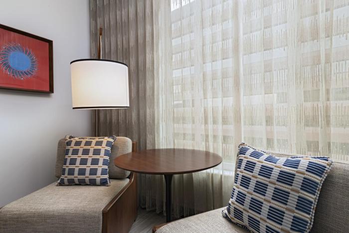 hotel indigo irving las colinas an ihg hotel