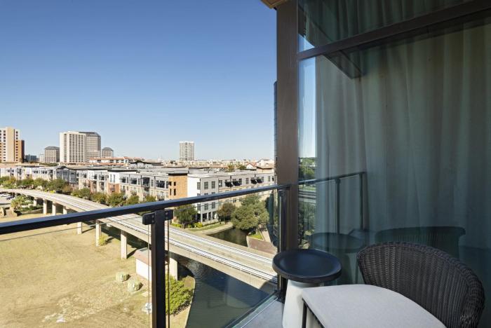 hotel indigo irving las colinas an ihg hotel