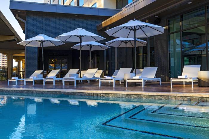 hotel indigo irving las colinas an ihg hotel