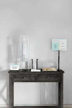 Garner Hotel Oklahoma City - Quail Springs By Ihg,,3 star