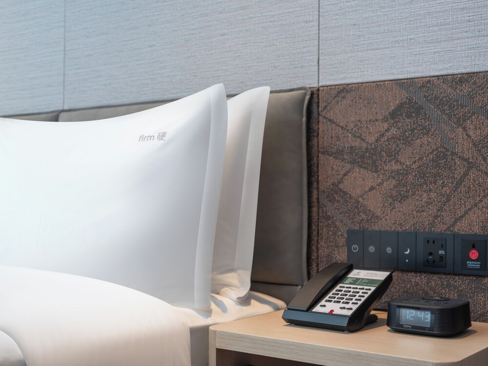 holiday inn shijiazhuang high tech zone an ihg hotel