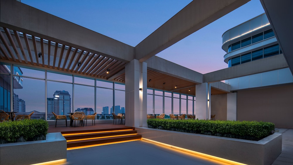holiday inn shijiazhuang high tech zone an ihg hotel