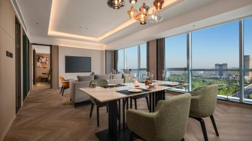 holiday inn shijiazhuang high tech zone an ihg hotel