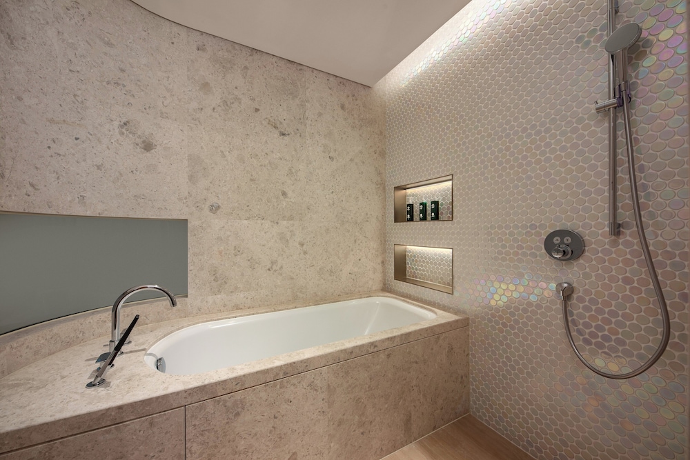 hotel indigo wuxi taihu new city an ihg hotel