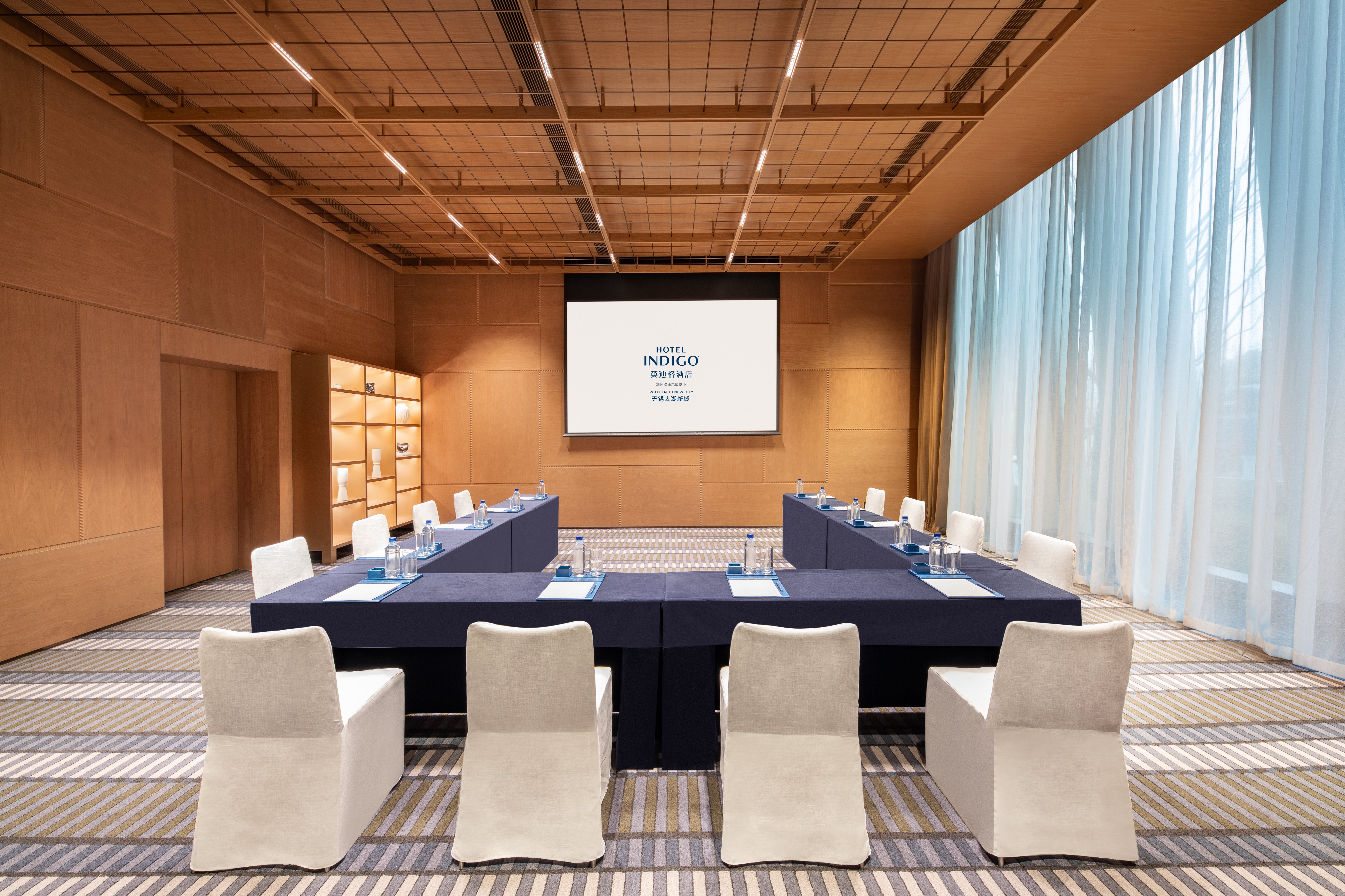 hotel indigo wuxi taihu new city an ihg hotel