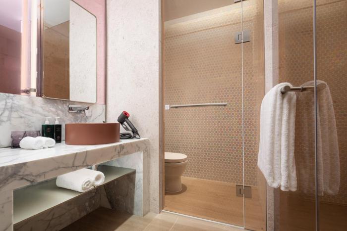 hotel indigo wuxi taihu new city an ihg hotel