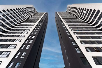 hampton by hilton malaga martiricos