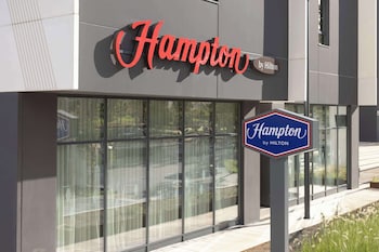 hampton by hilton malaga martiricos