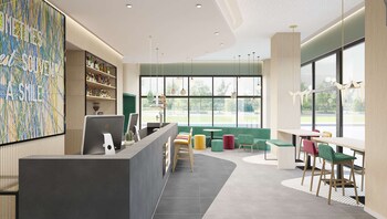 hampton by hilton malaga martiricos