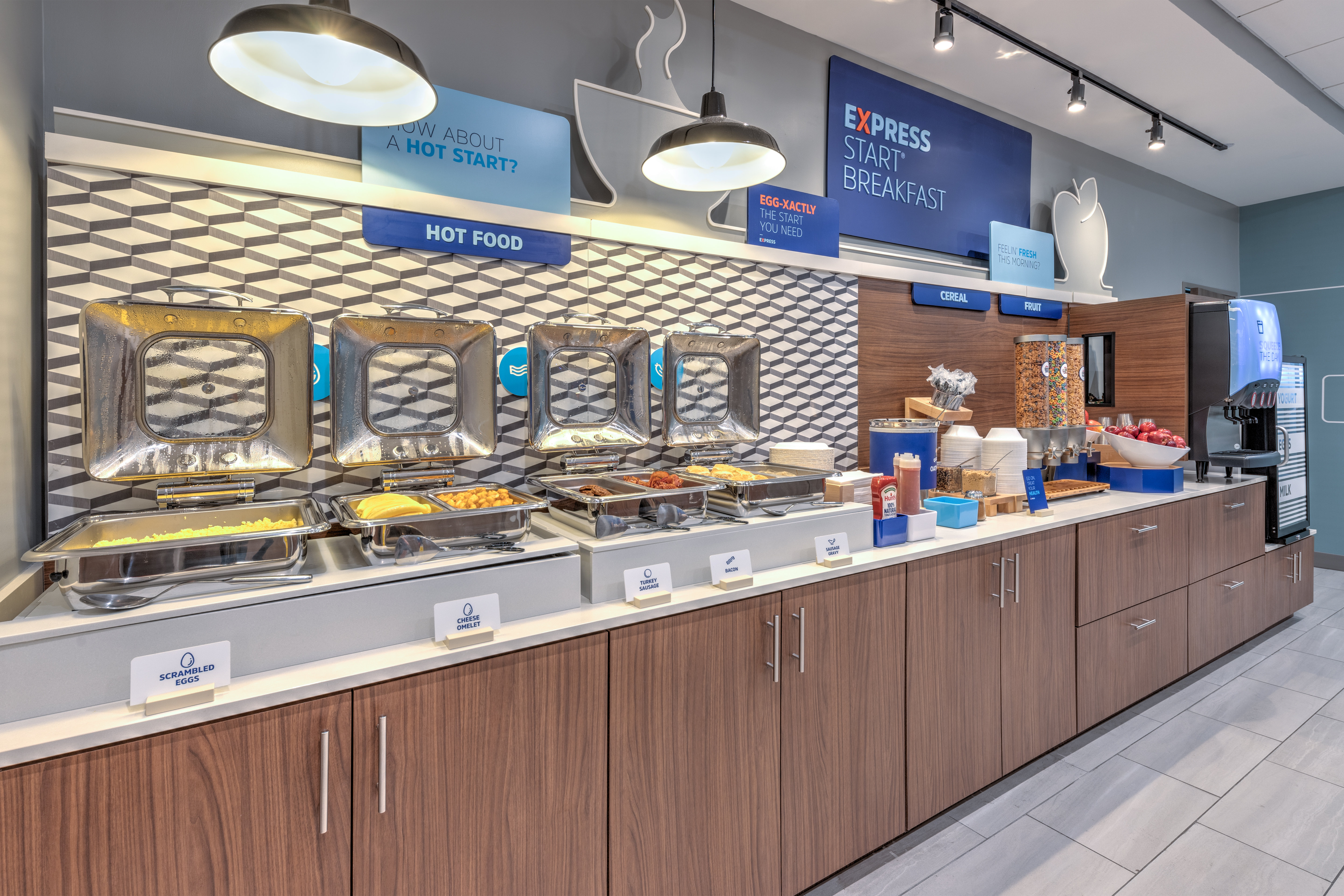holiday inn express and suites austin airport east