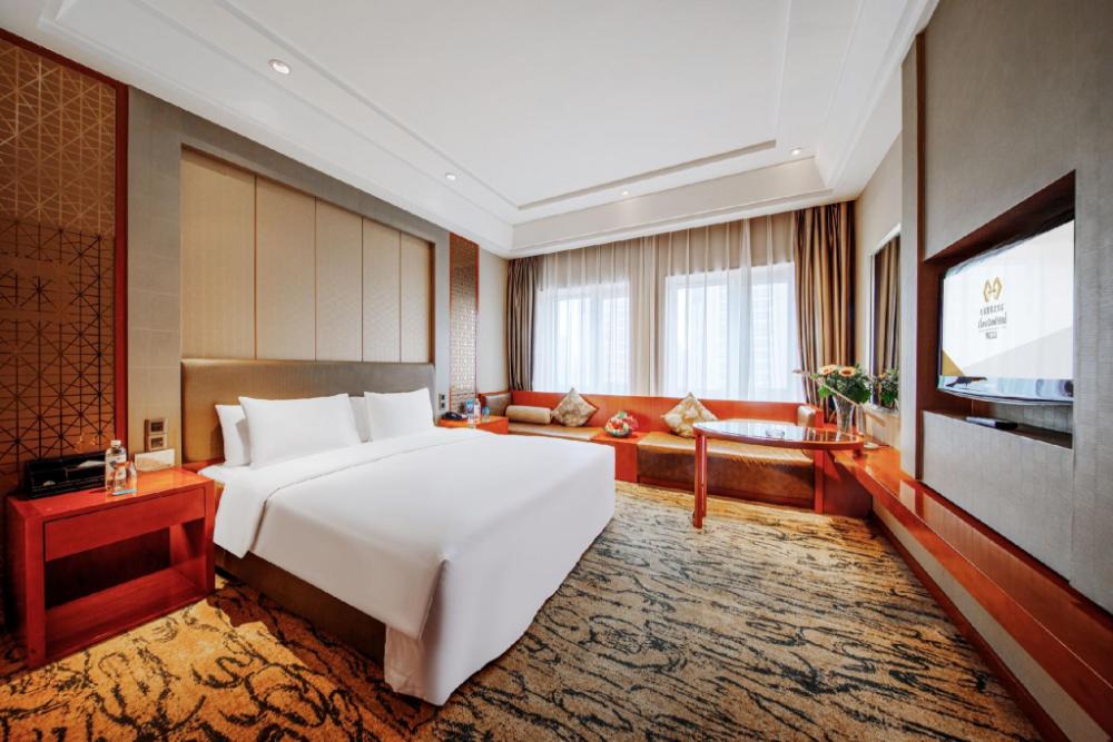 gloria grand hotel wuxi