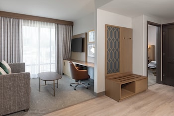 holiday inn hotel and suites monterey park los angel