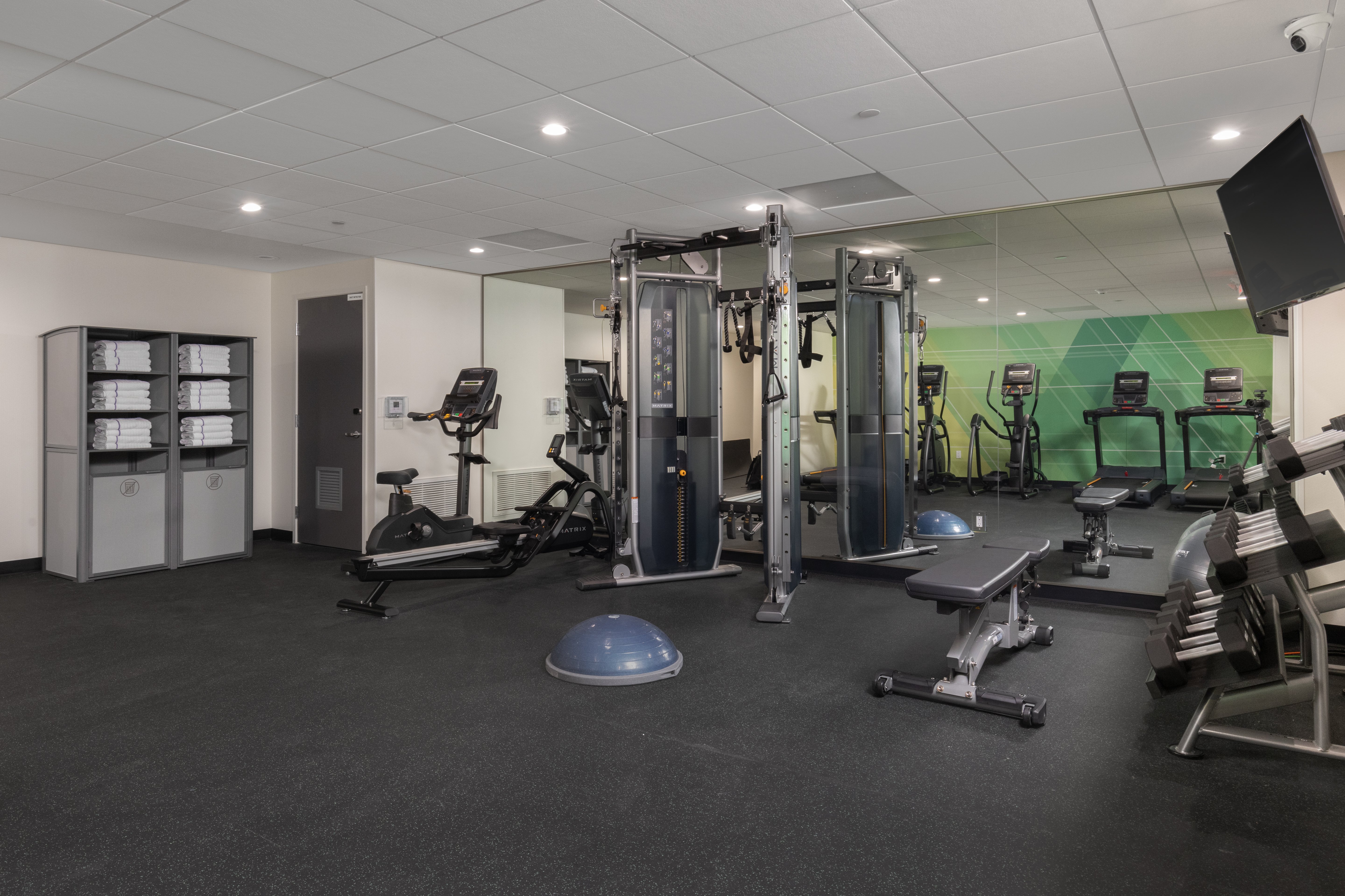 holiday inn hotel and suites monterey park los angel