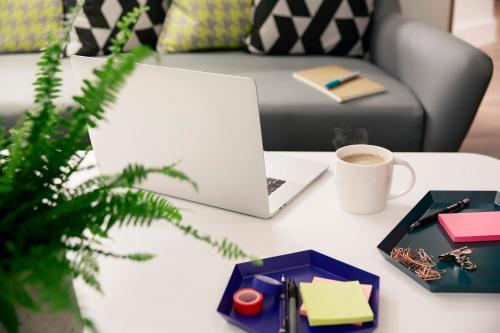 holiday inn hotel and suites monterey park los angel