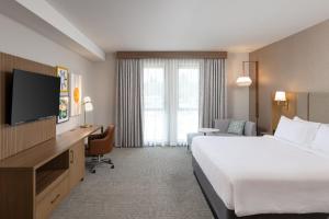 holiday inn hotel and suites monterey park los angel