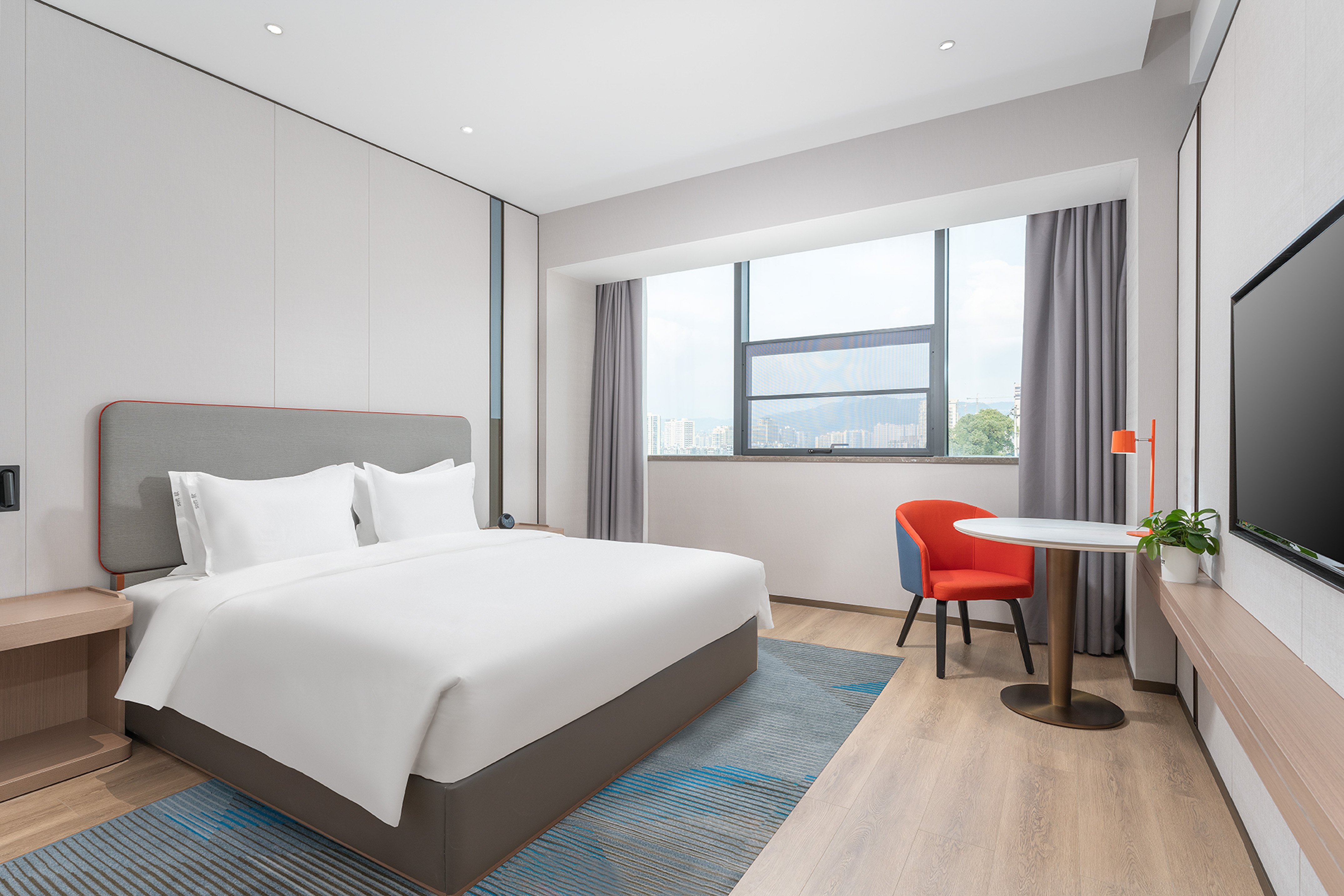 holiday inn express bazhong center an ihg hotel