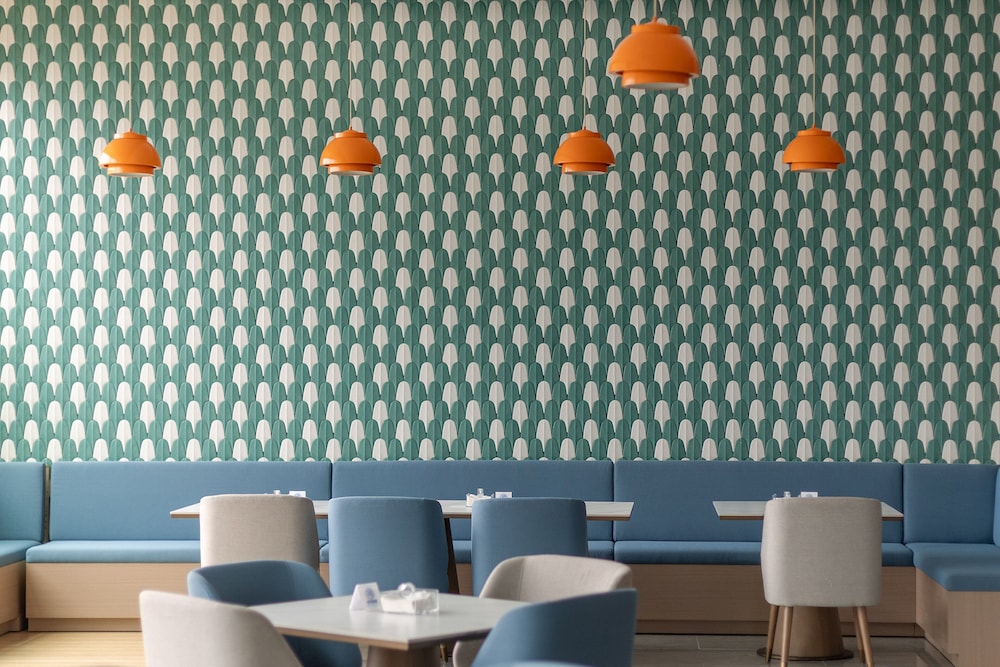 holiday inn express bazhong center an ihg hotel