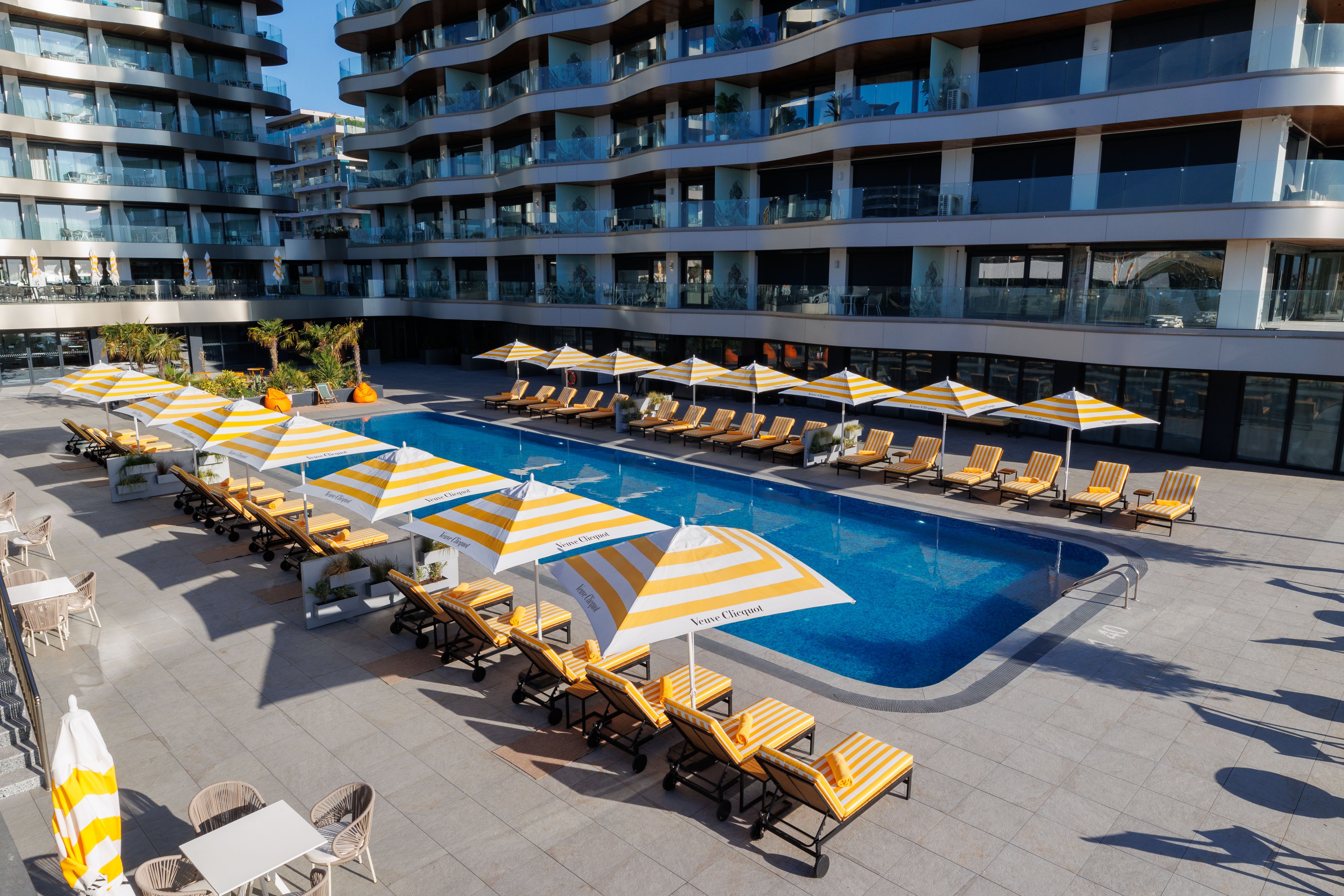 crowne plaza constanta mamaia beach an ihg hotel