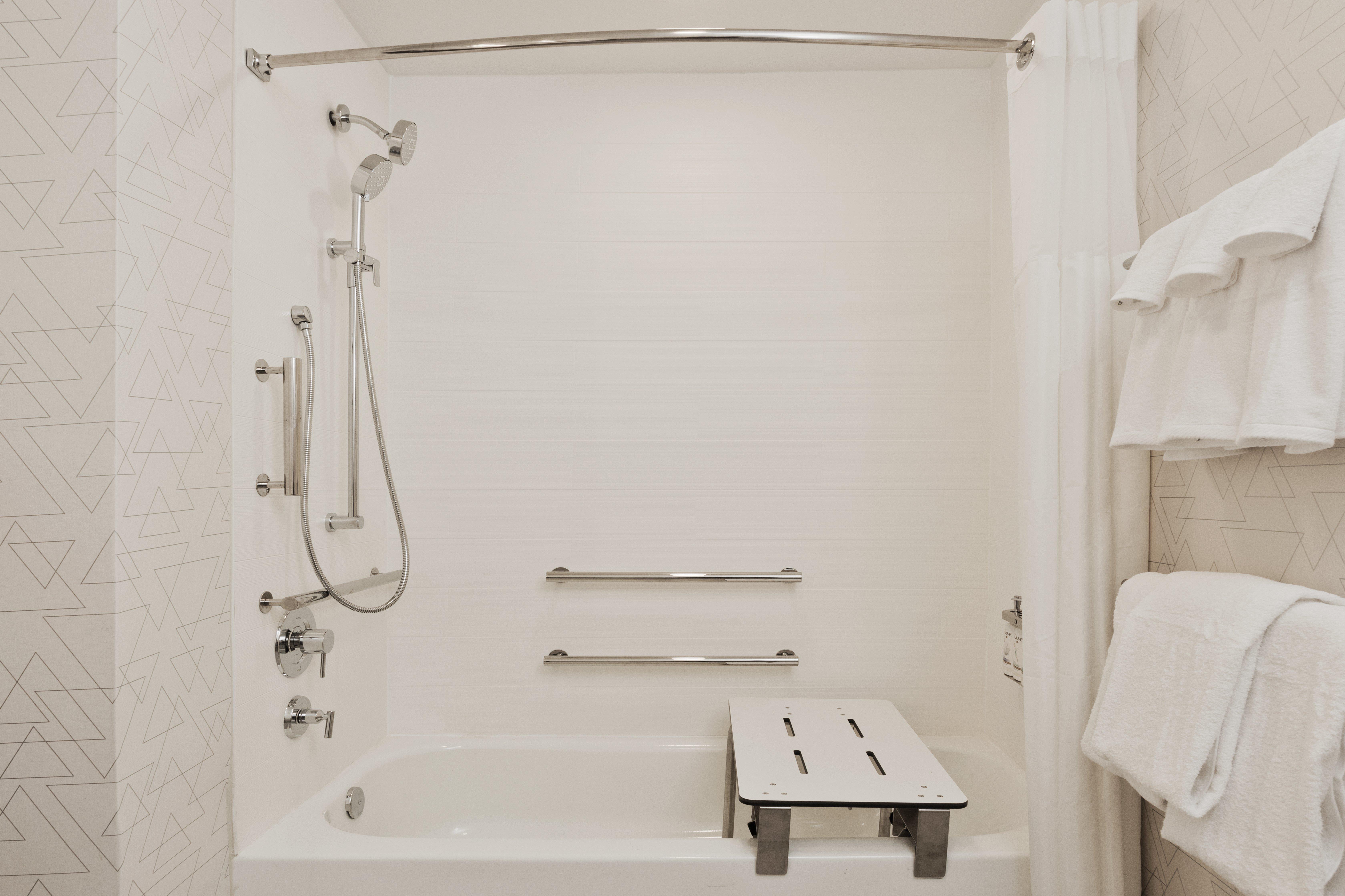 holiday inn express columbus northeast an ihg hotel