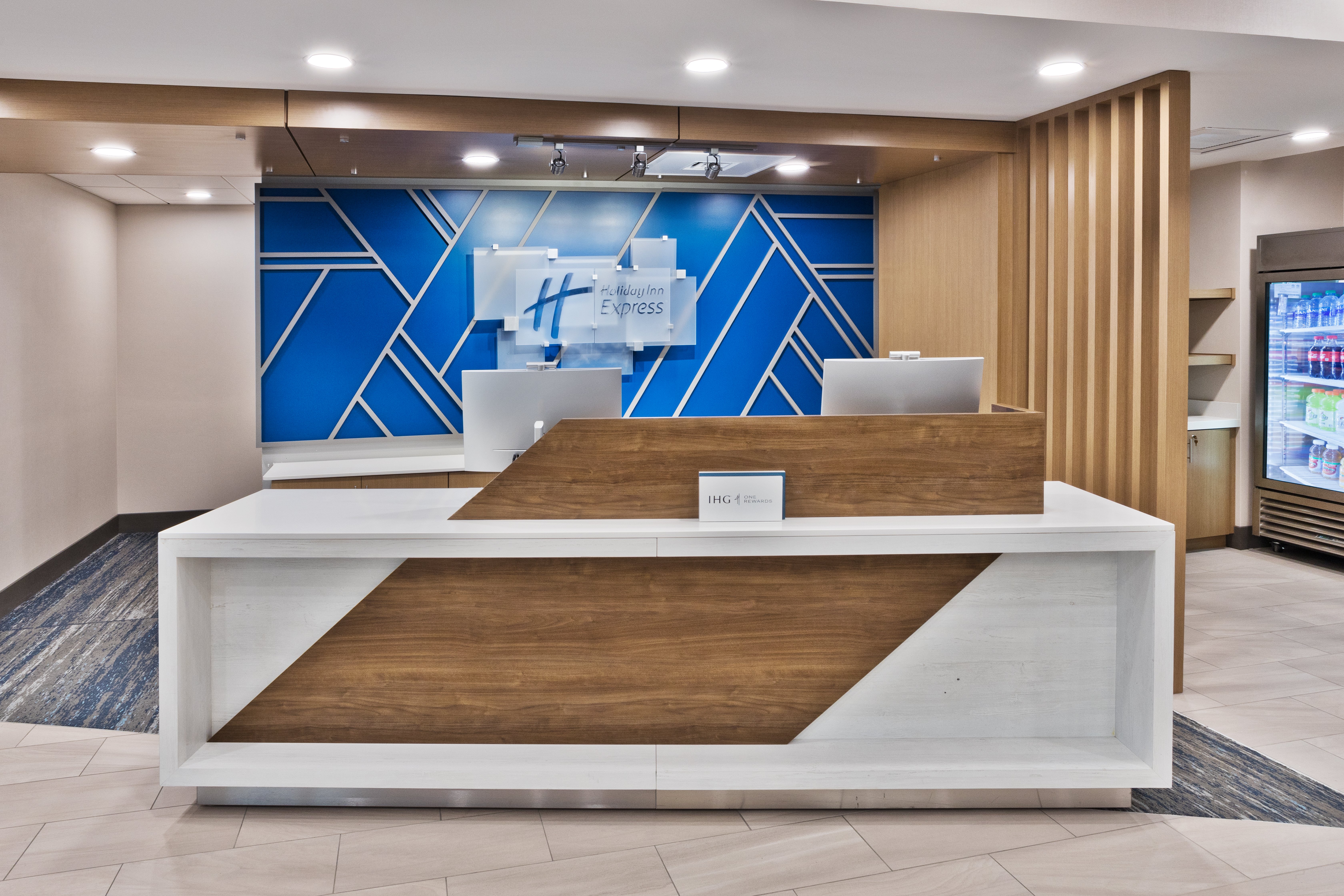 holiday inn express columbus northeast an ihg hotel