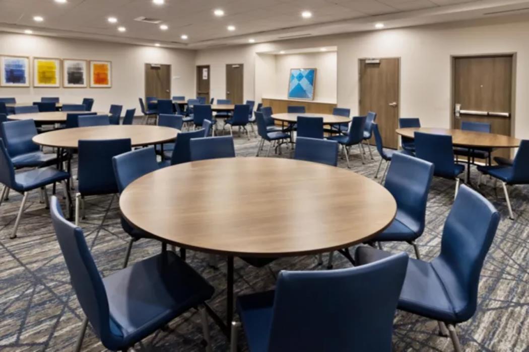 holiday inn express columbus northeast an ihg hotel