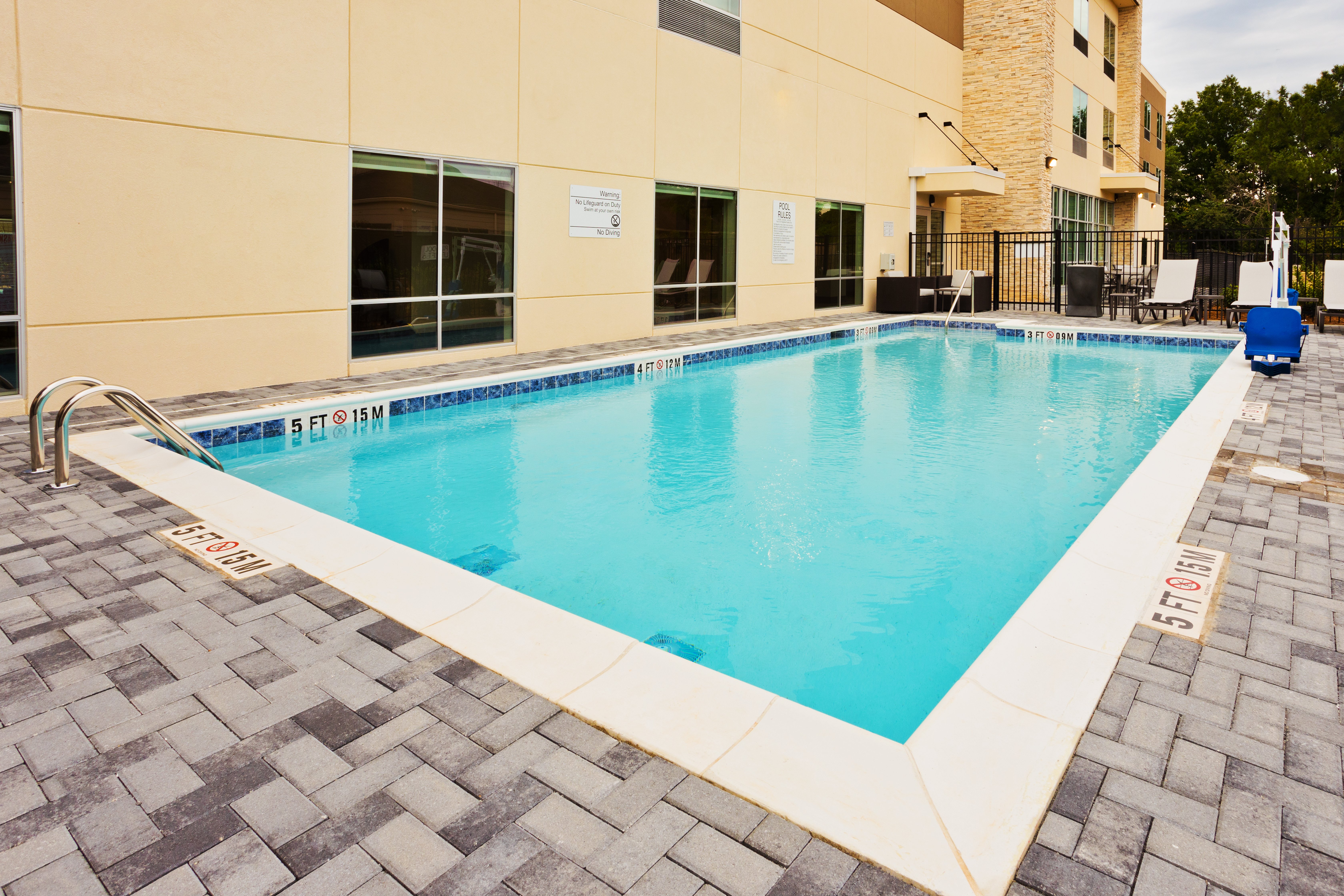 holiday inn express columbus northeast an ihg hotel