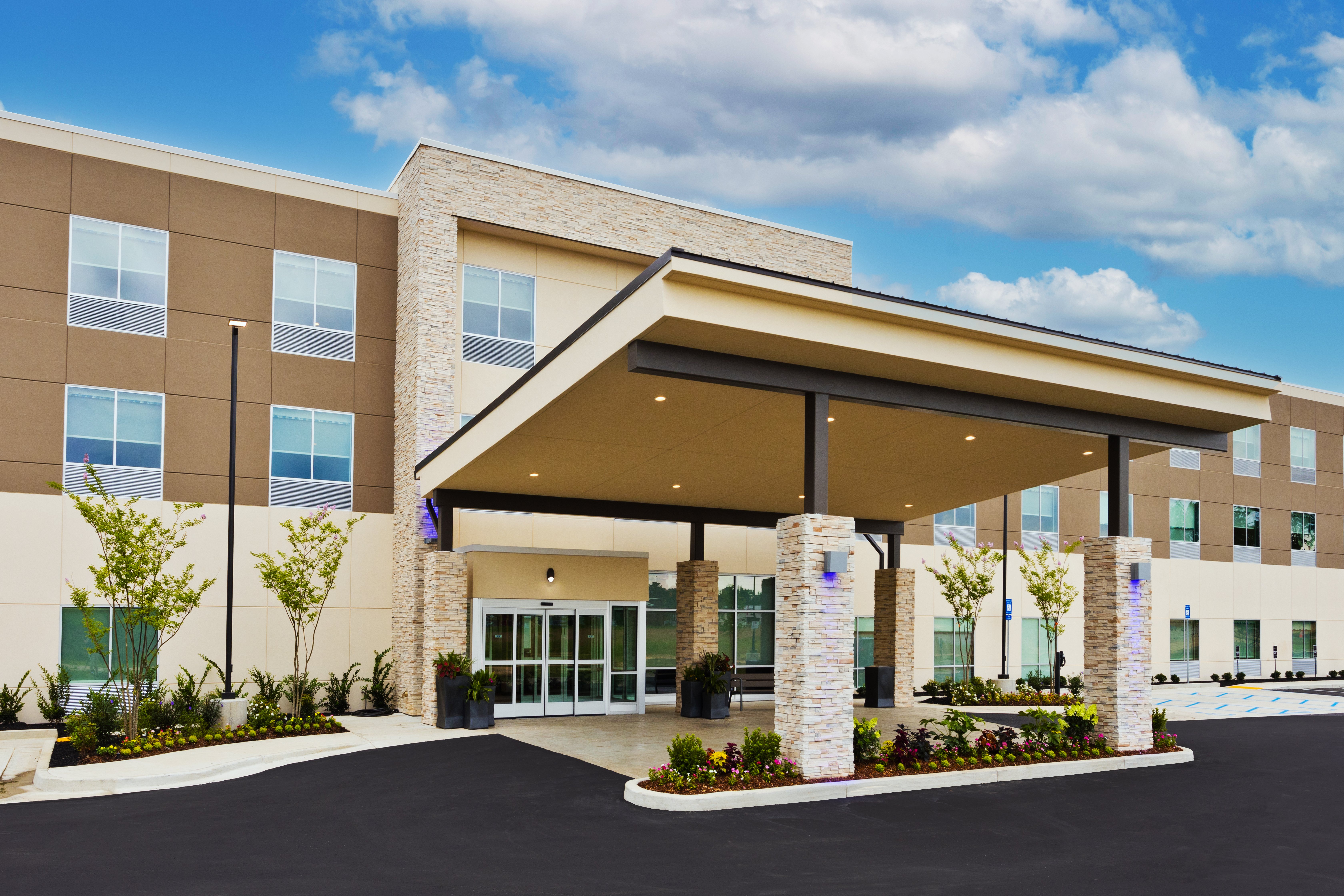 holiday inn express columbus northeast an ihg hotel