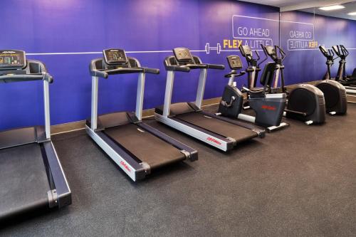 holiday inn express columbus northeast an ihg hotel