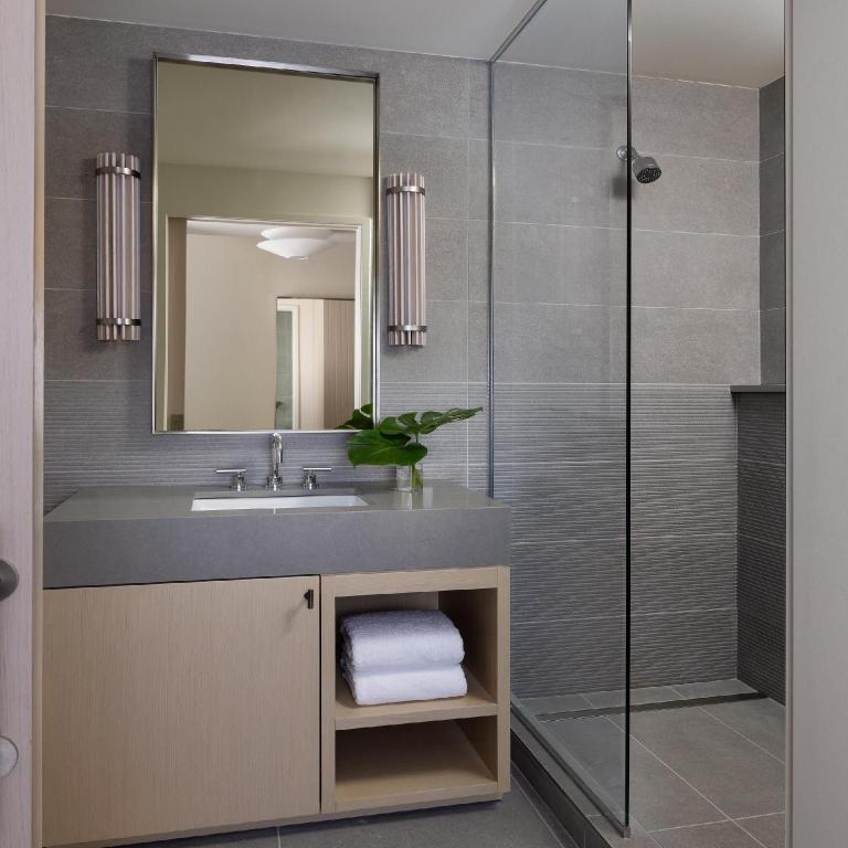 kimpton claret hotel an ihg hotel