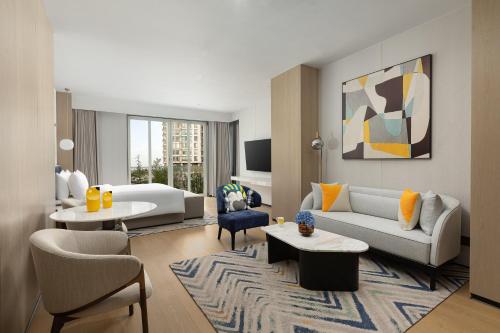 voco lianyungang haizhou bay an ihg hotel