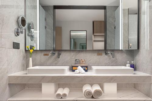 voco lianyungang haizhou bay an ihg hotel