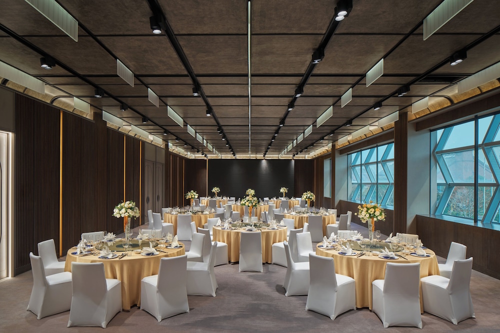 hotel indigo ningbo riverside an ihg hotel