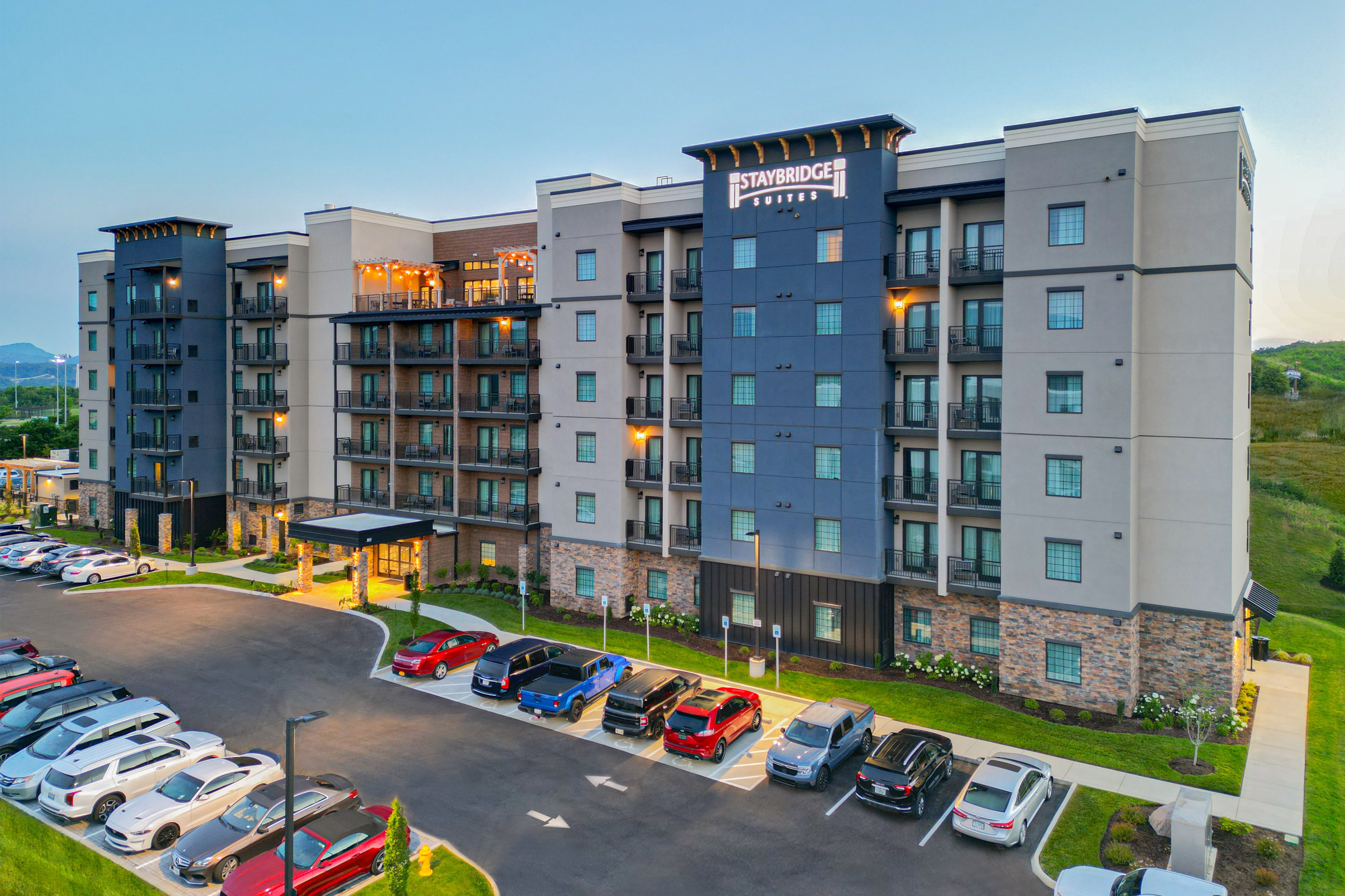 staybridge suites pigeon forge smoky mtns an ihg hotel