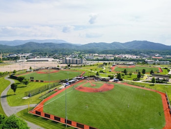 staybridge suites pigeon forge smoky mtns an ihg hotel